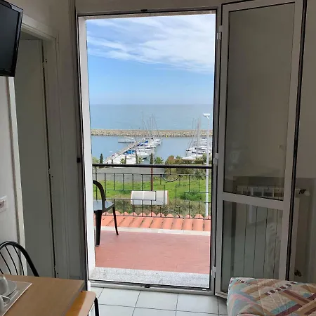 Baia Dei Gabbiani-3
